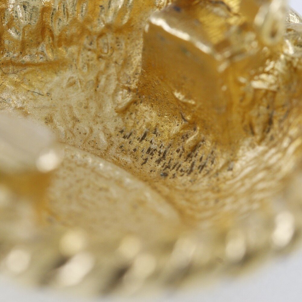 CHANEL Authentic Vintage Gold Logo Earrings - Picture 7 of 8